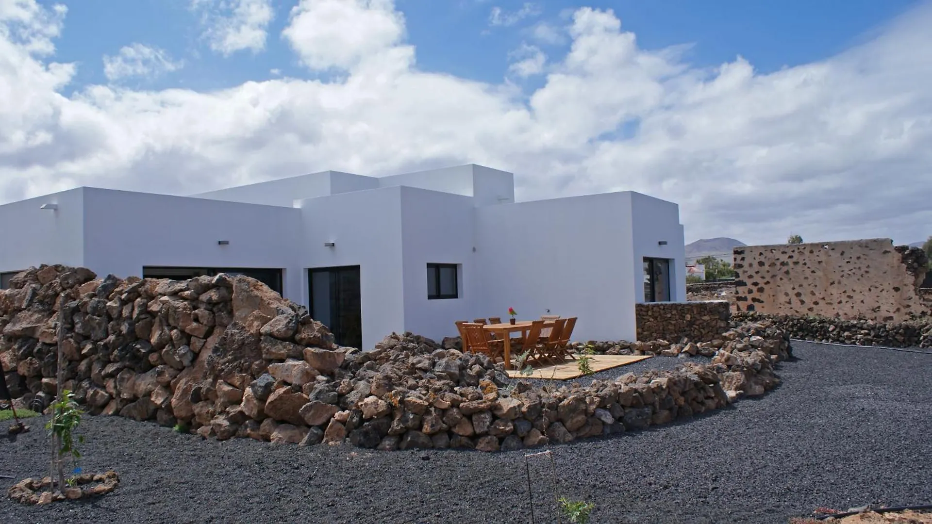 Lajares Villa Y Estudios Art Lab