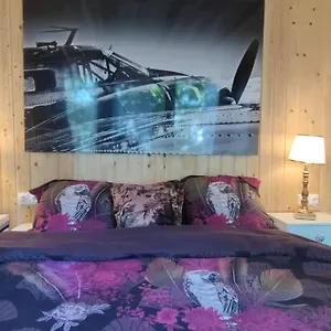 Romantique, Son Jacuzzi Privatif, Piscine Rillieux-la-Pape